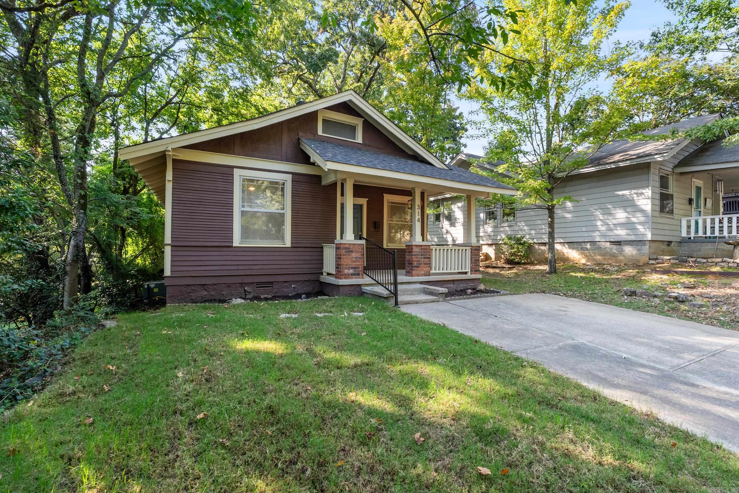 GLENDALE - Residential