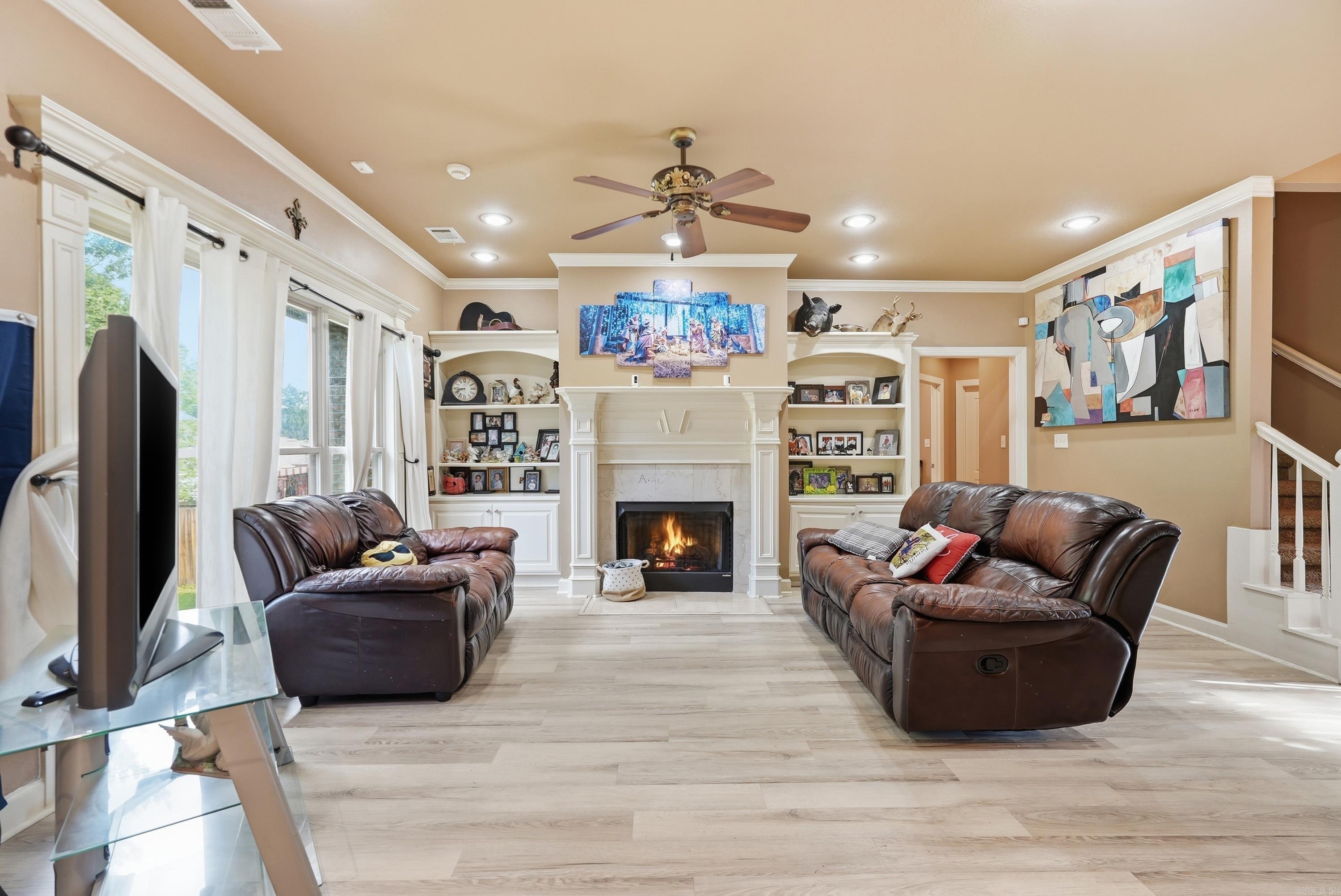 HURRICANE LAKE EST - Residential