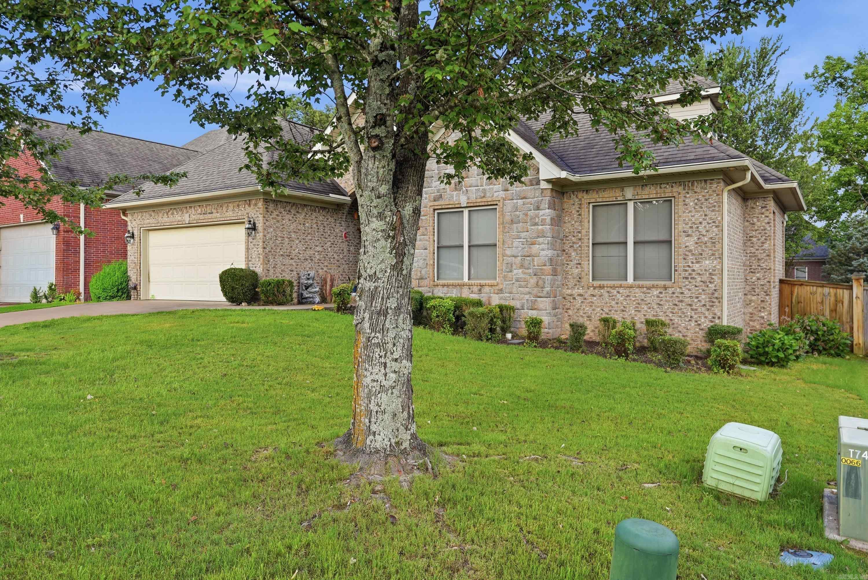 HURRICANE LAKE EST - Residential