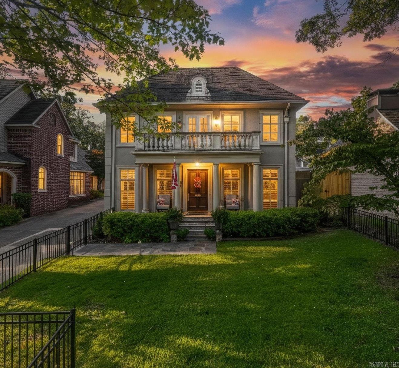 Gorgeous New Heights listing! Outstanding home built in 1999 by Jack Hartsell with beautiful finishes. The open kitchen/den (with fireplace) area has French doors leading out to a darling patio & the 2 car garage. Golf cart pad behind the garage. The kitchen has high end appliances, cream custom cabinetry, drink fridge, a subzero refrigerator, & newer double ovens. There is a gorgeous oversized island (with storage & seating) that overlooks the den with a butler's pantry & food storage area right off of the kitchen. Formal dining room and living rooms.  The nice sized primary bedroom is on the main level has double custom closets as you enter the bath.  The bath has both a walk in shower & soaking tub with double vanities and water closet. Laundry room is on the main level. Upstairs is one bedroom that is ensuite while the other two bedrooms share a jack & jill bathroom. There is a large bonus room (or playroom) upstairs with huge storage closet. The bedrooms are generous in size with very nice closets.  This house has wonderful storage and is an easy living type house for those who like to travel.  Beautiful hardwoods and light filled, this is wonderful move in ready Heights home!