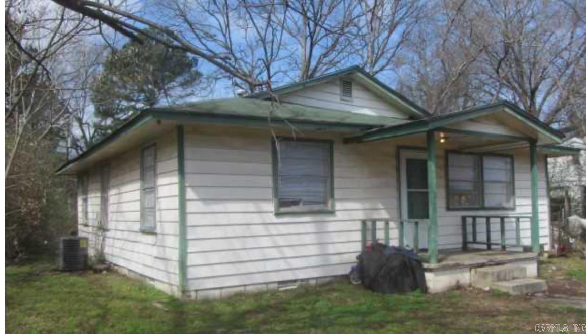 SUNNYSIDE HILLS ADDN TO JACK - Residential