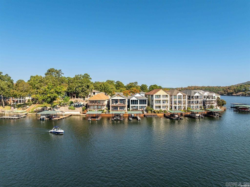 Paradise Lake Village - Residential