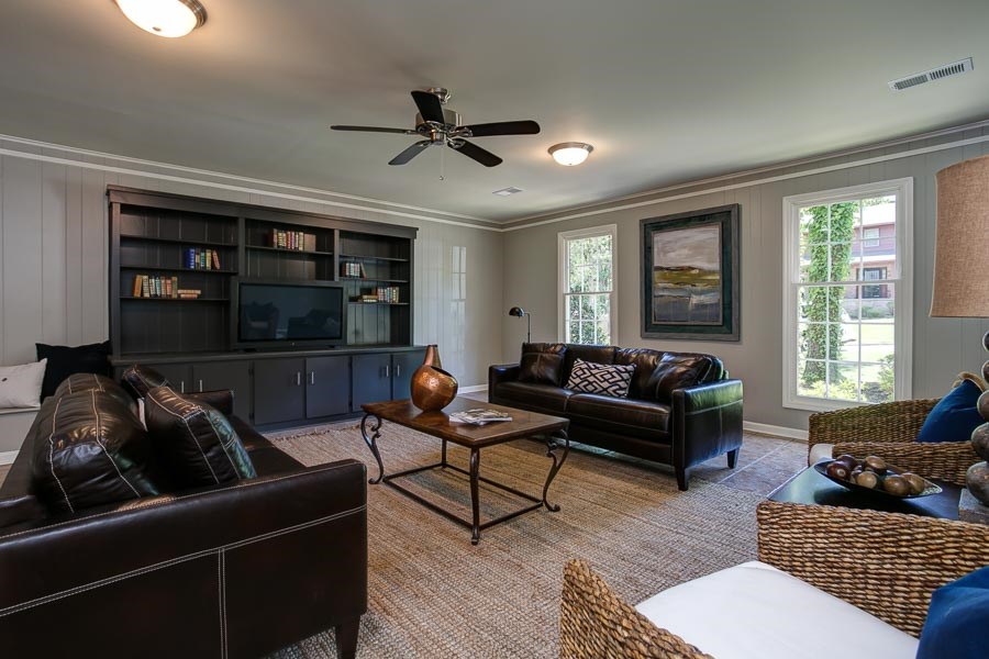 PLEASANT VALLEY - Residential