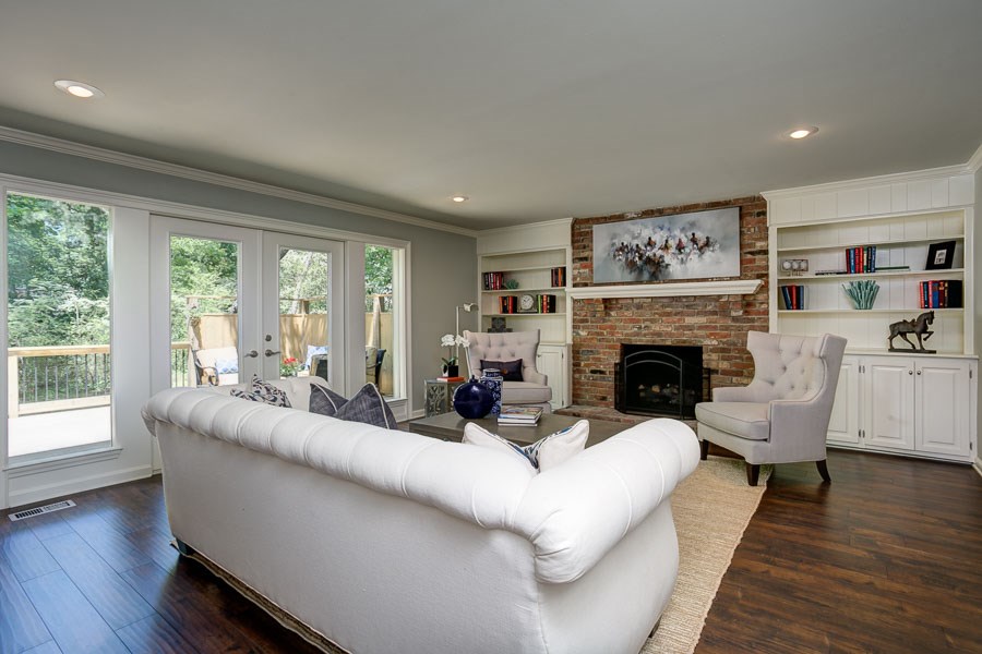 PLEASANT VALLEY - Residential