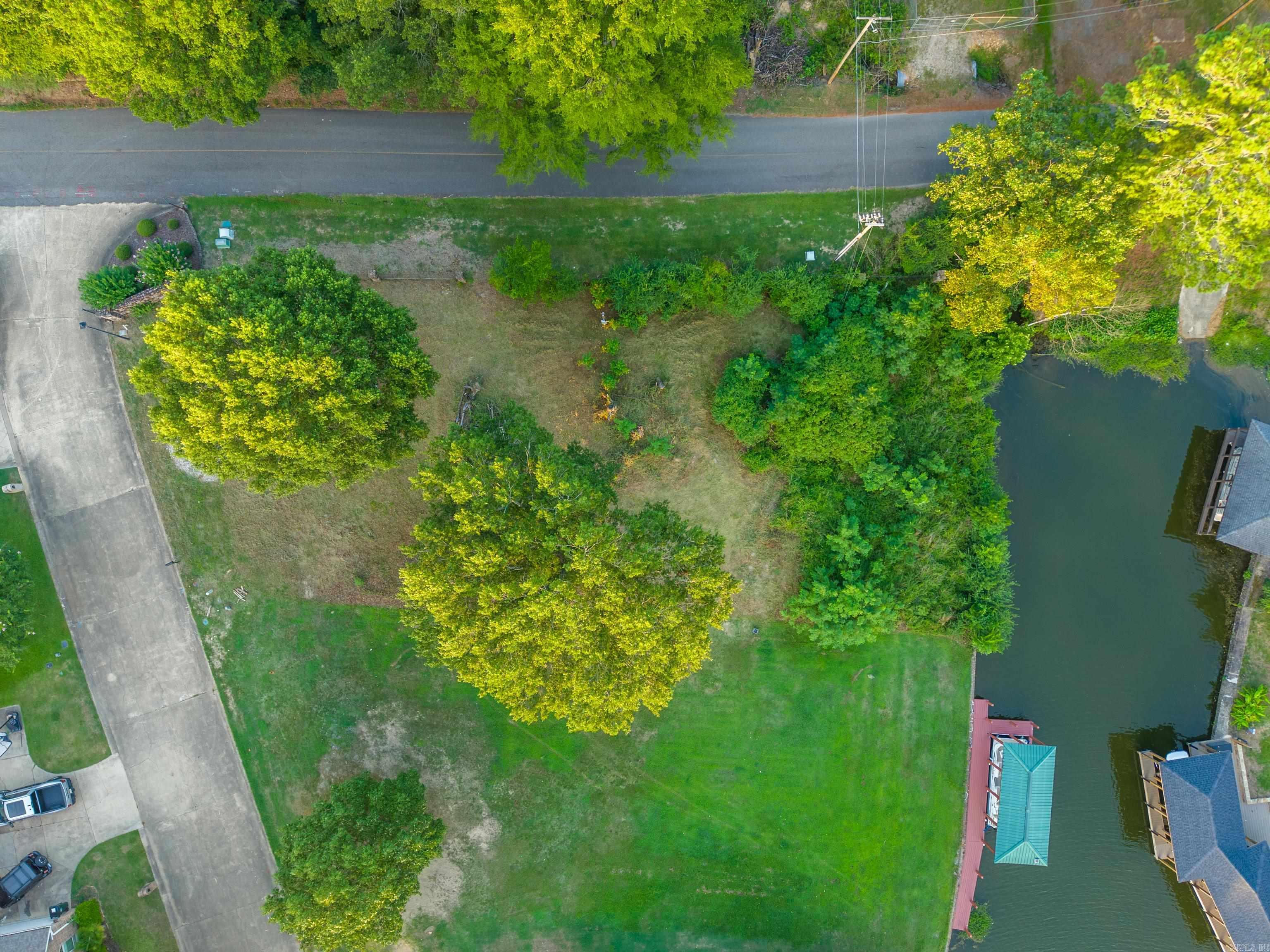 Four Oaks - Land