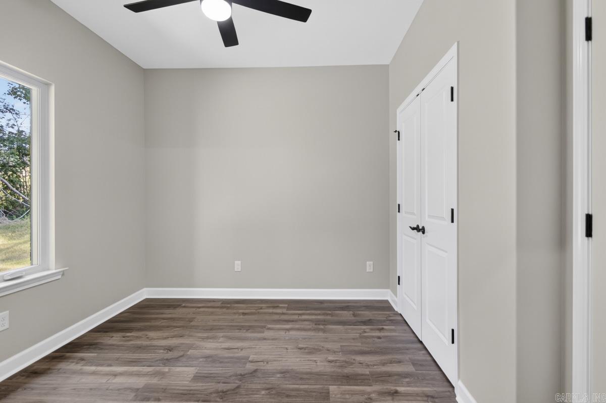 STONEYBROOK - Residential