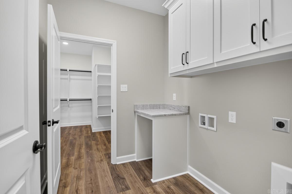 STONEYBROOK - Residential