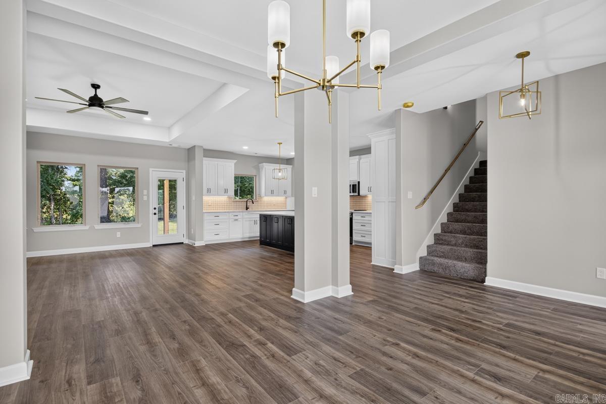 STONEYBROOK - Residential