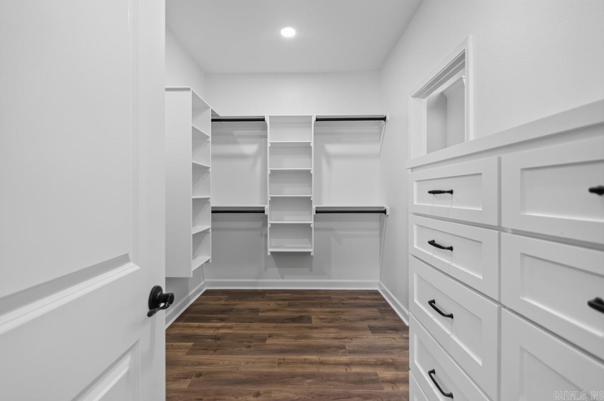 STONEYBROOK - Residential