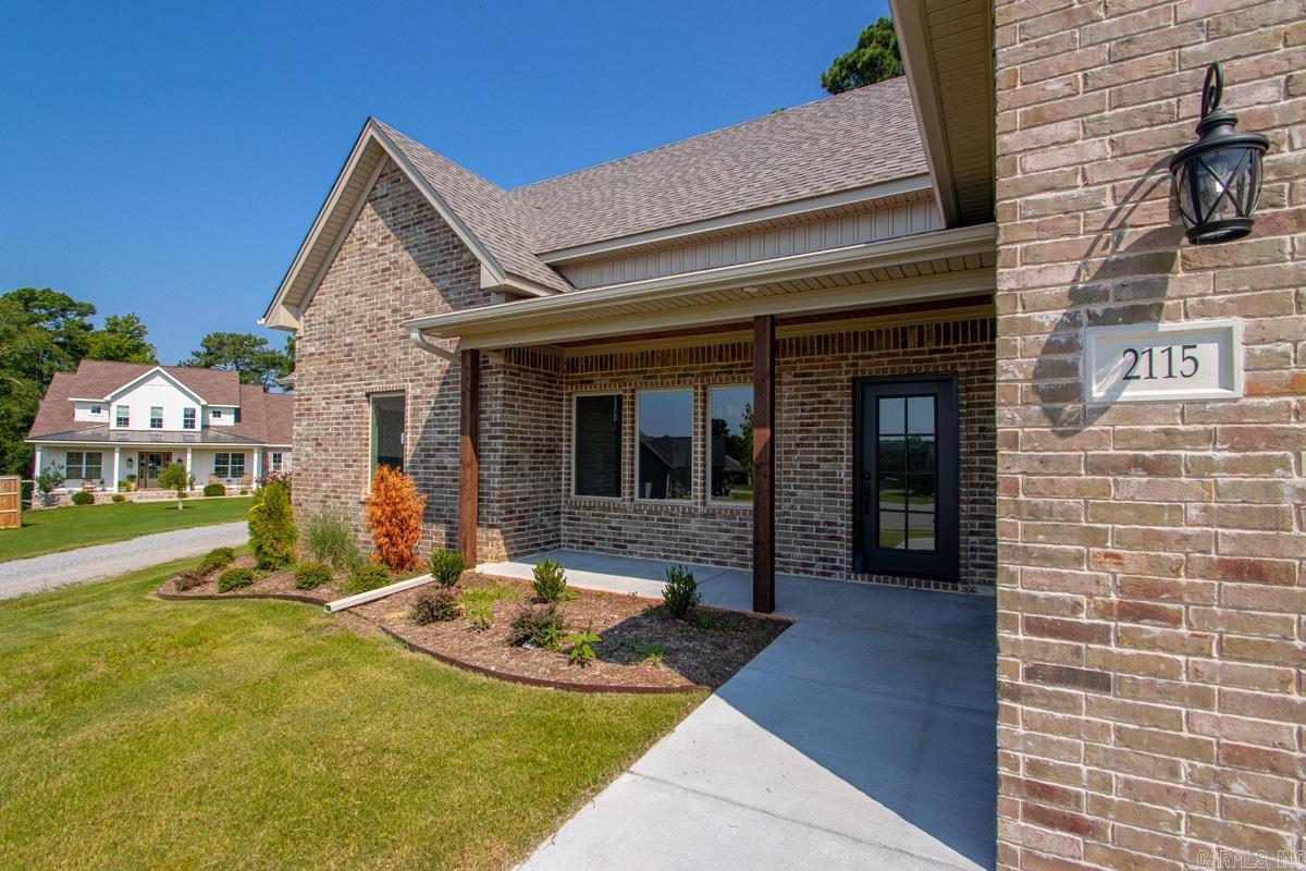 STONEYBROOK - Residential