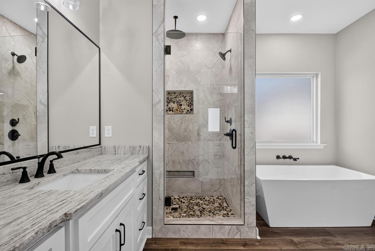 STONEYBROOK - Residential