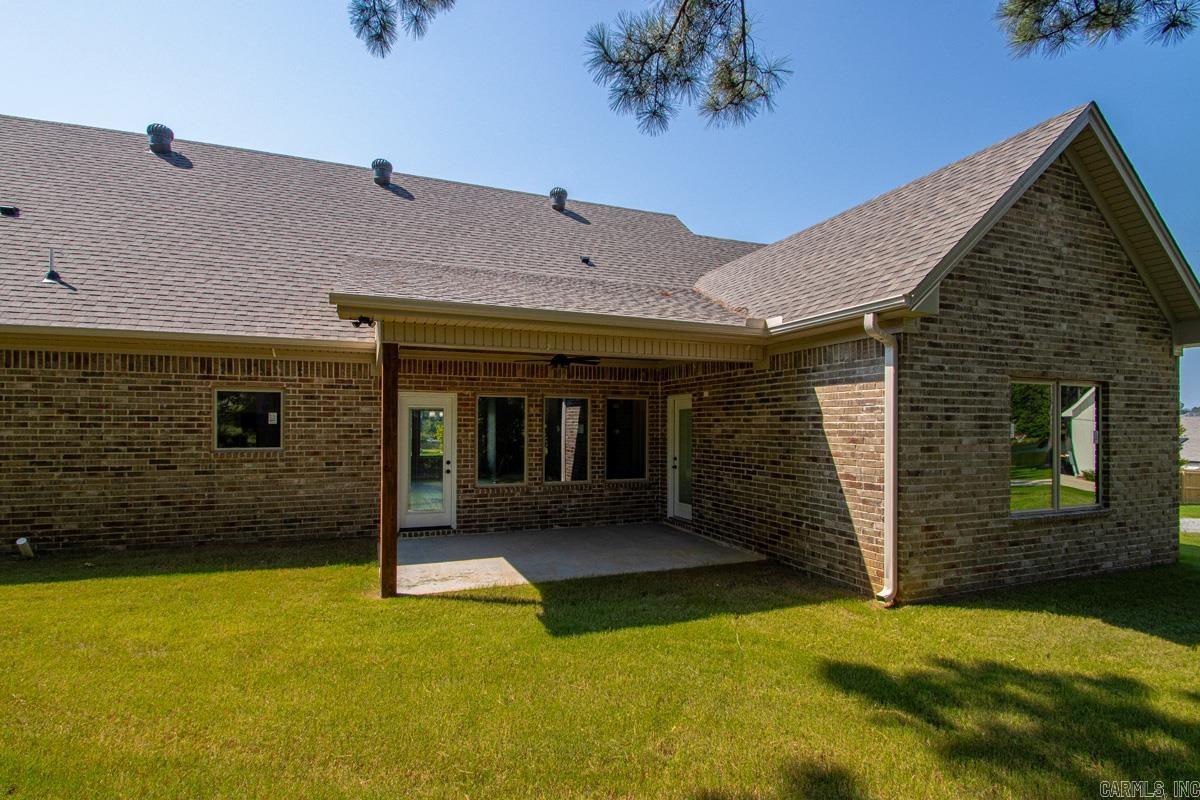 STONEYBROOK - Residential