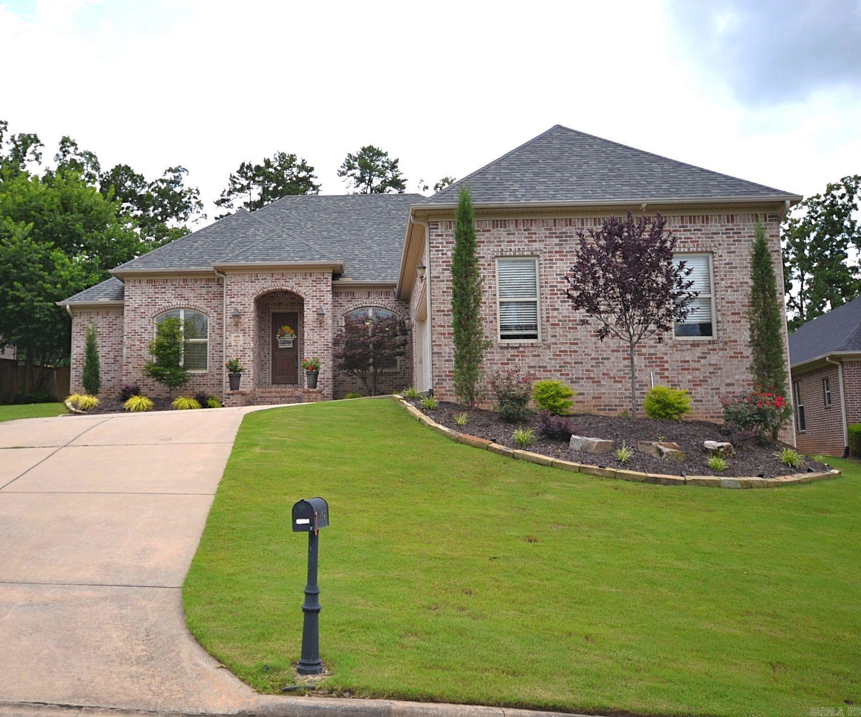CHENAL VALLEY EPERNAY PLACE - Residential