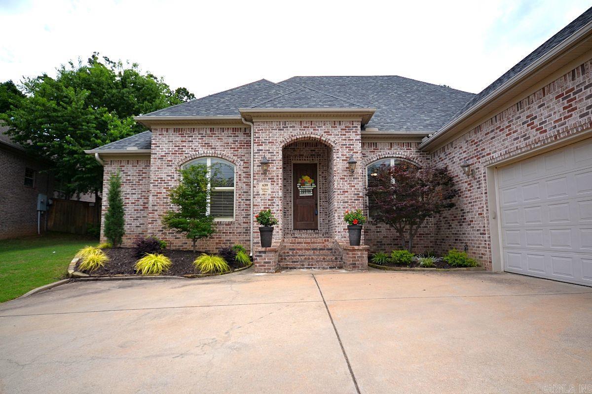 CHENAL VALLEY EPERNAY PLACE - Residential