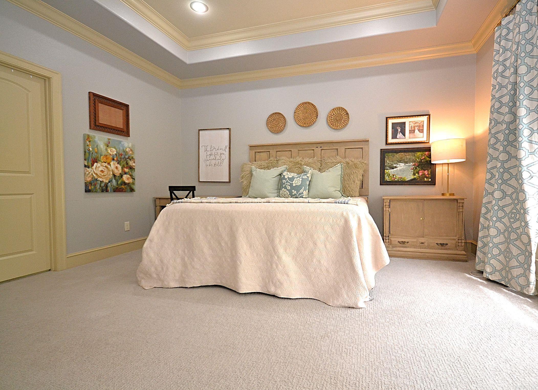 CHENAL VALLEY EPERNAY PLACE - Residential