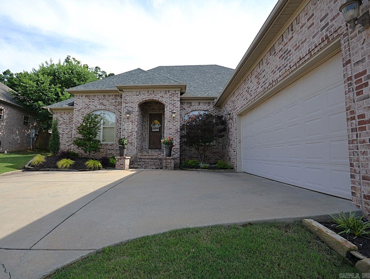 CHENAL VALLEY EPERNAY PLACE - Residential