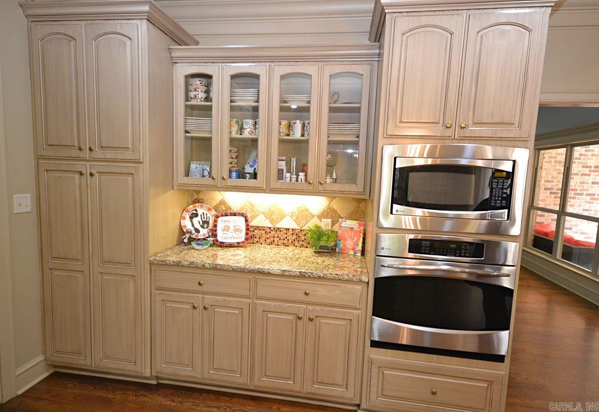 CHENAL VALLEY EPERNAY PLACE - Residential