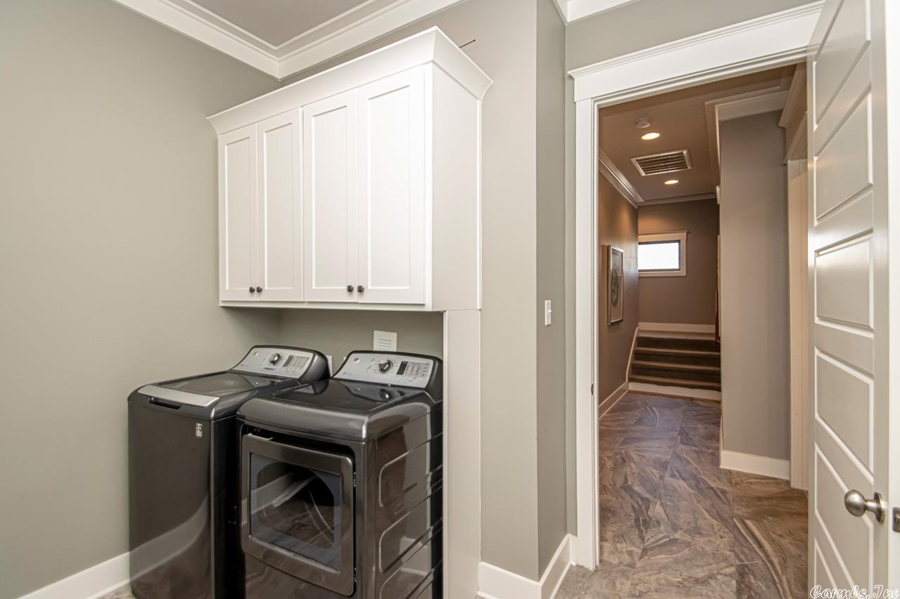 WOODLANDS EDGE - Residential
