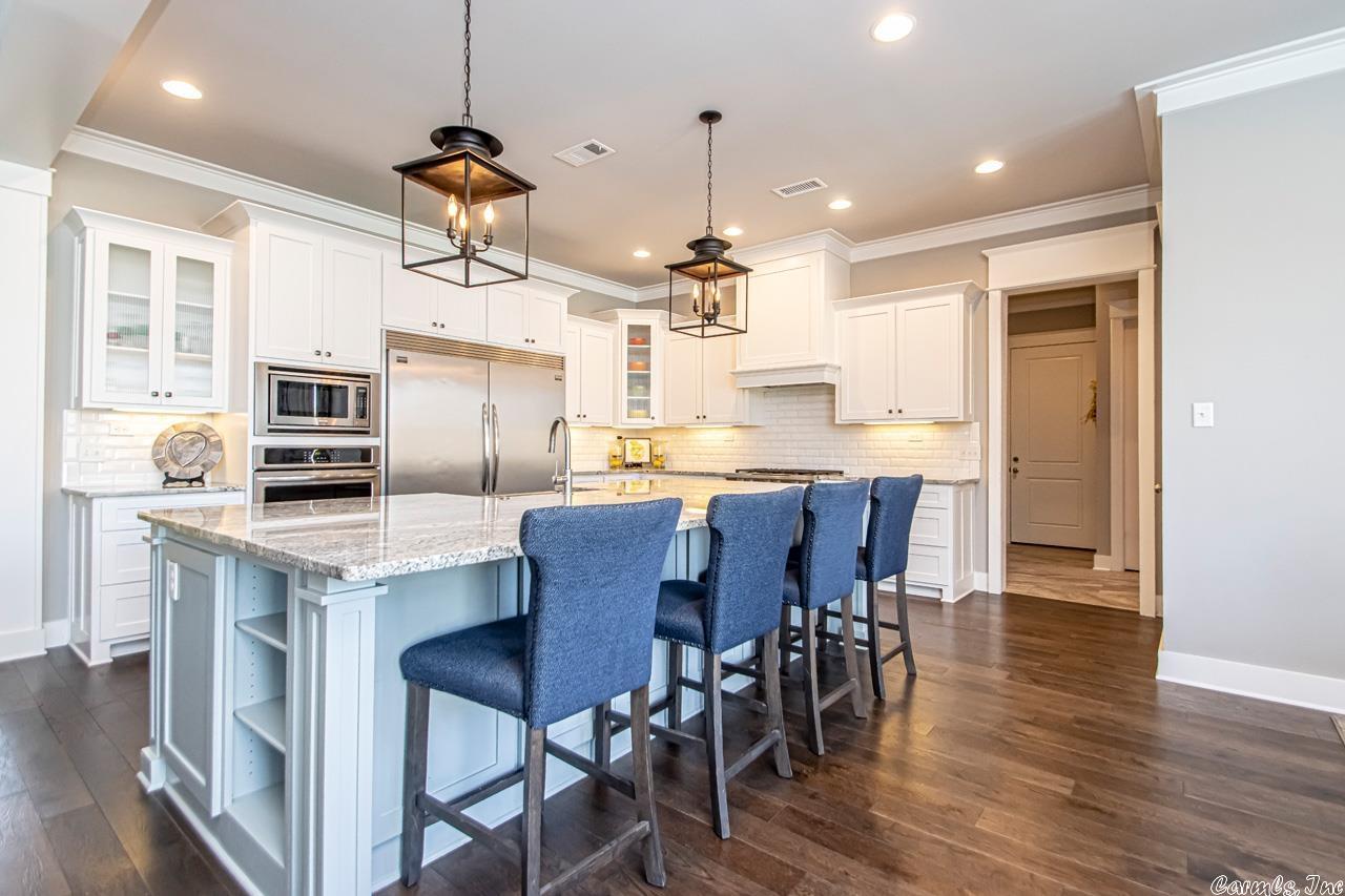 WOODLANDS EDGE - Residential