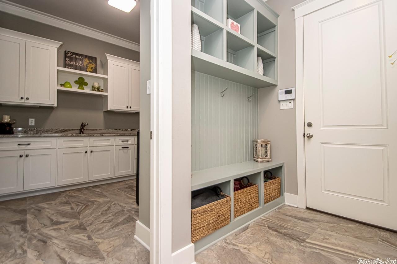 WOODLANDS EDGE - Residential