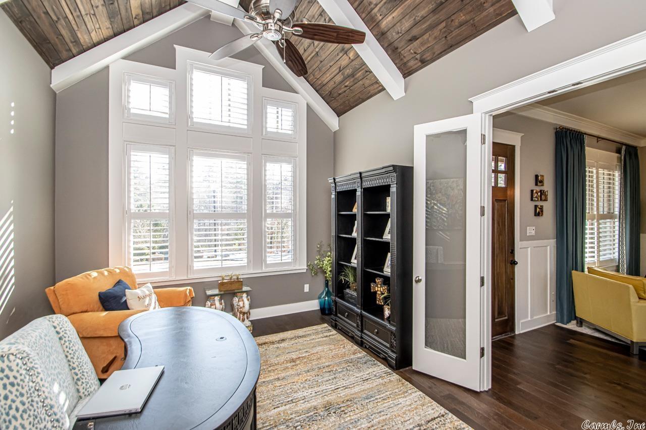 WOODLANDS EDGE - Residential