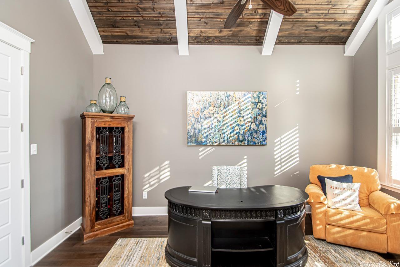 WOODLANDS EDGE - Residential