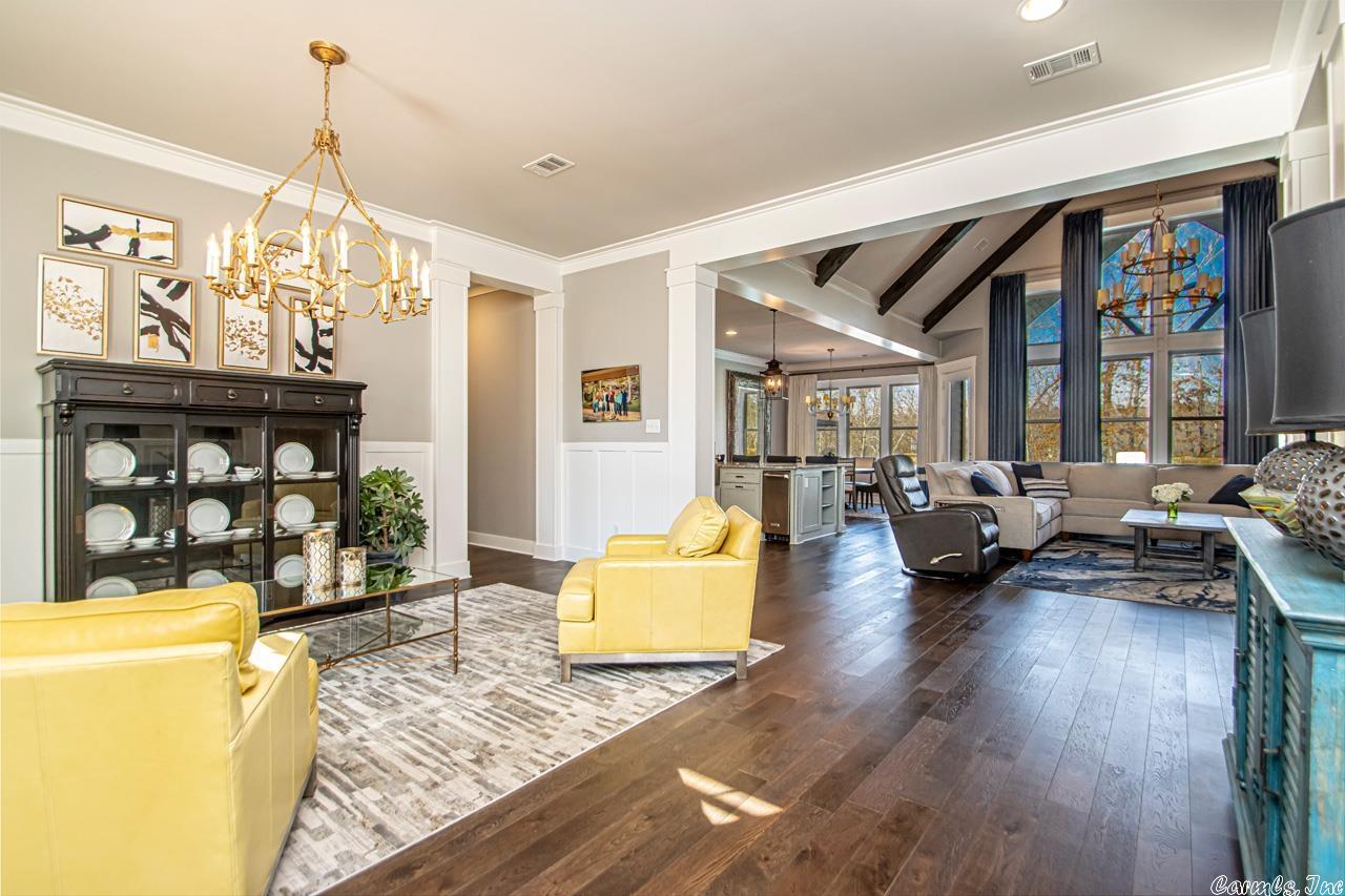 WOODLANDS EDGE - Residential