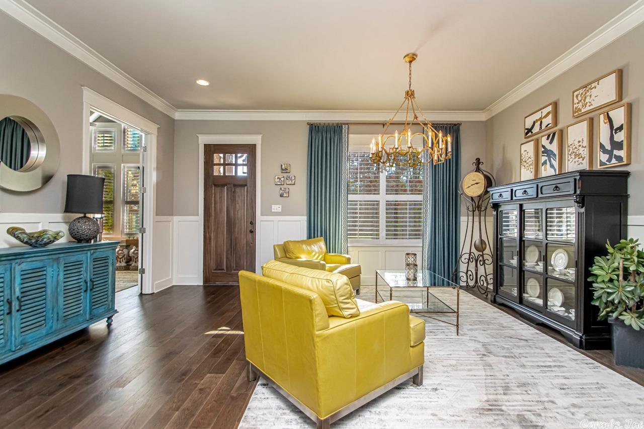 WOODLANDS EDGE - Residential