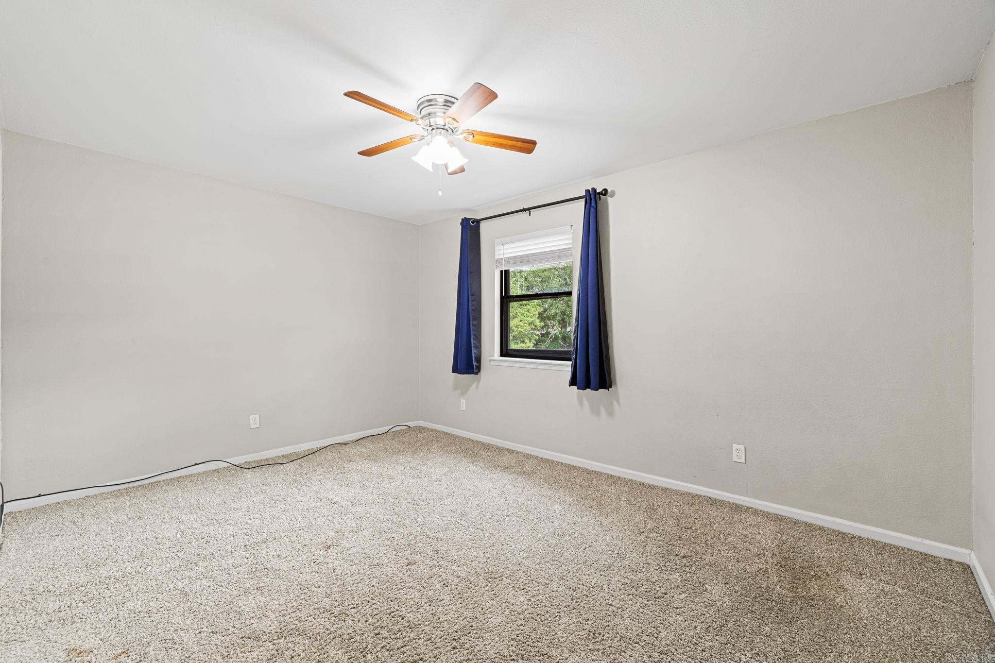 INDIAN HILLS - Residential