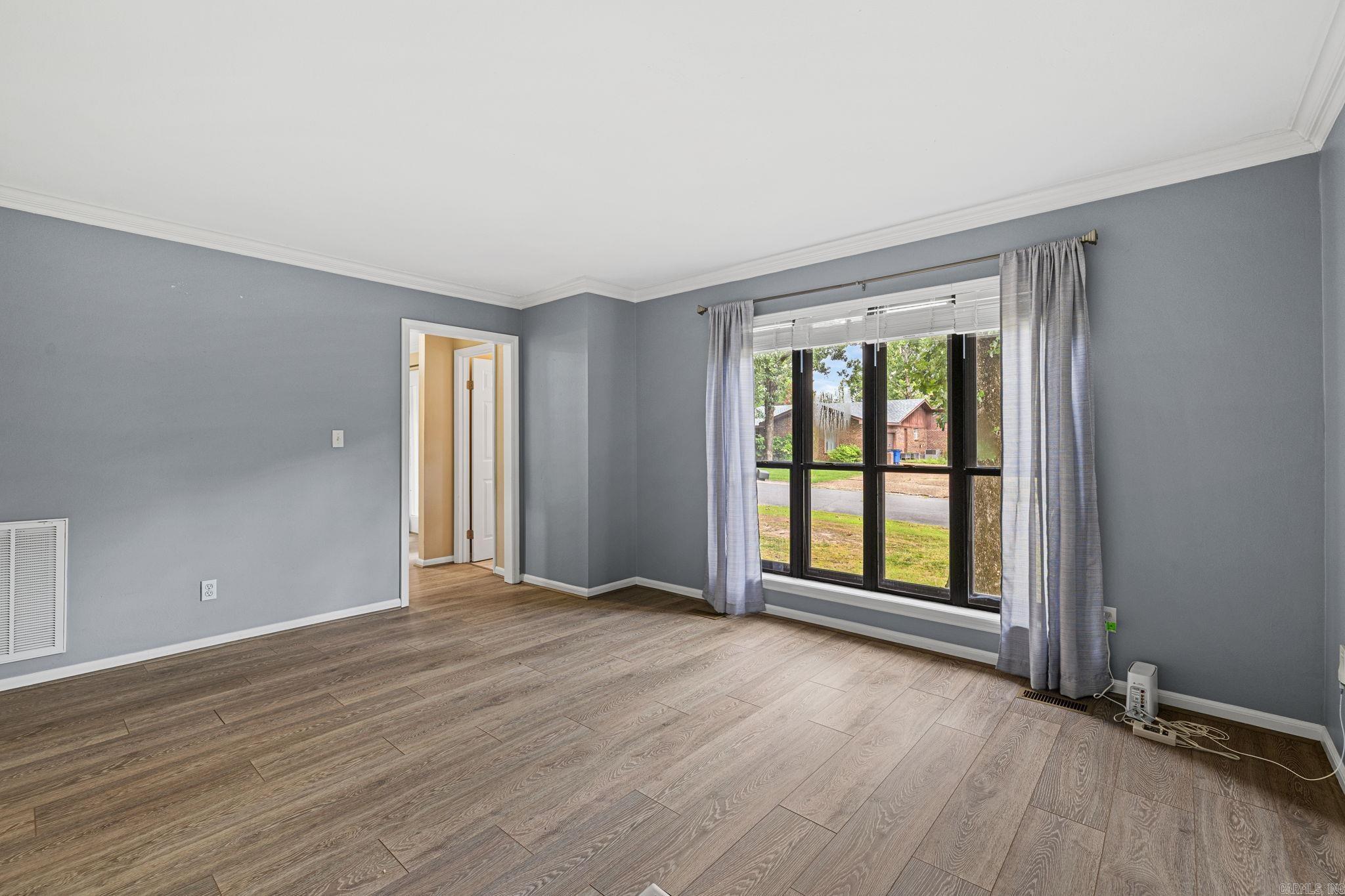INDIAN HILLS - Residential