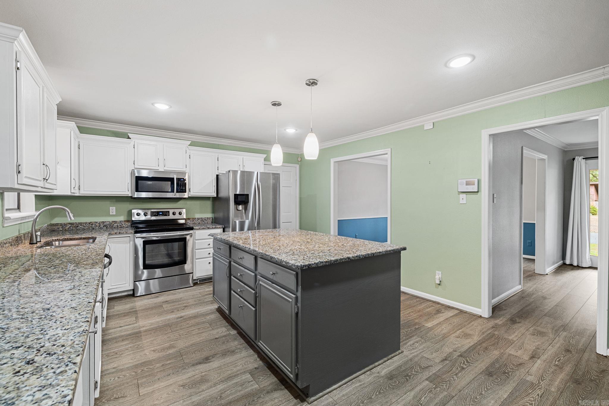 INDIAN HILLS - Residential