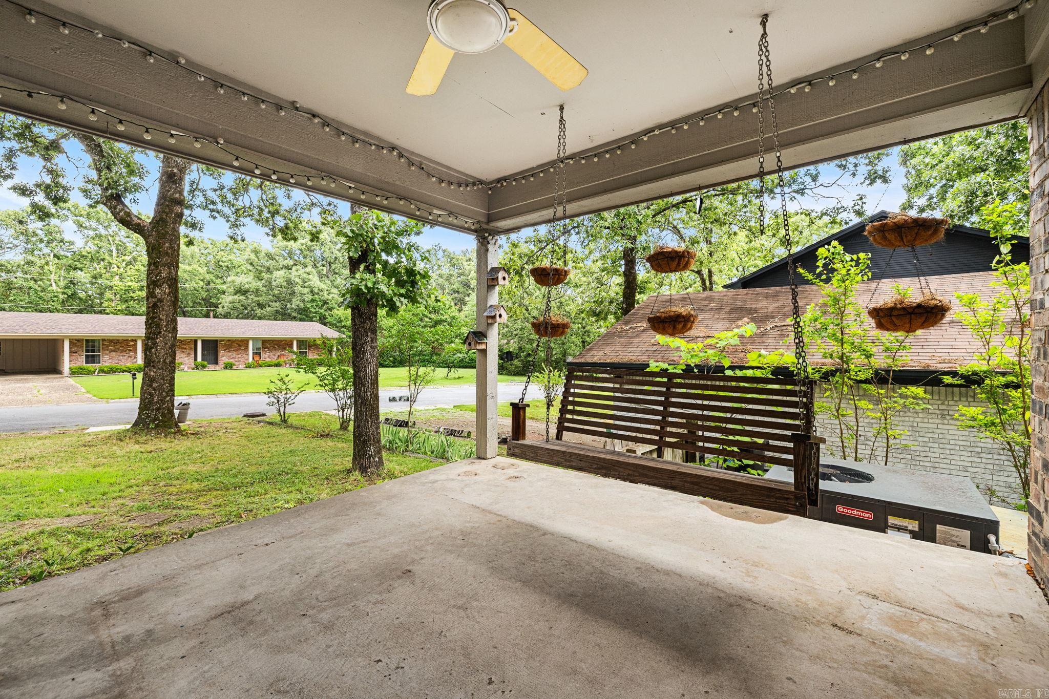INDIAN HILLS - Residential