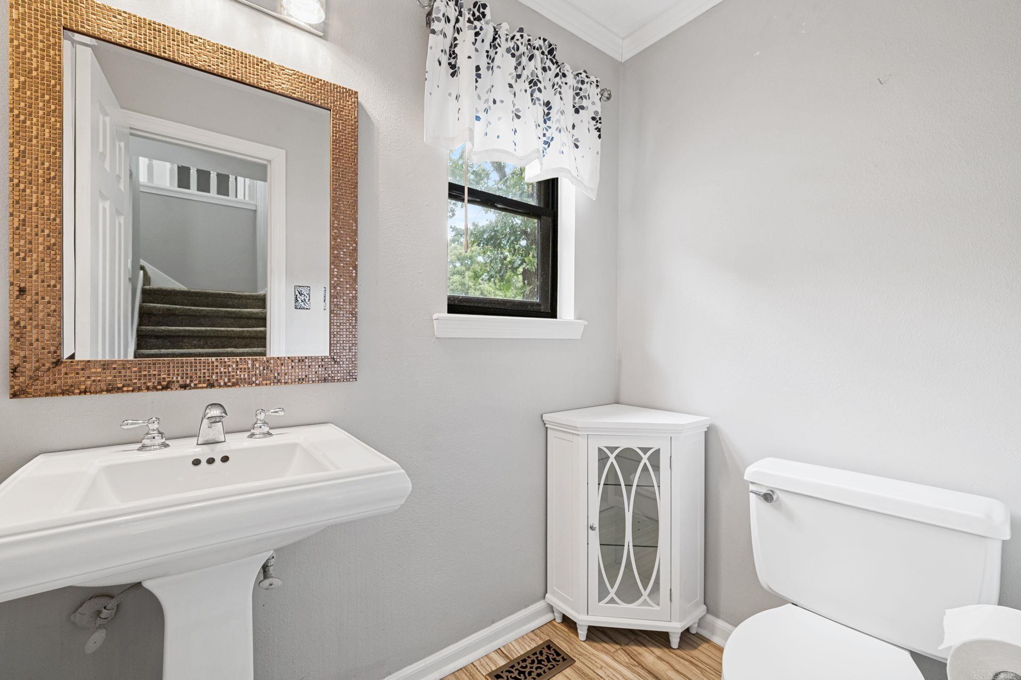 INDIAN HILLS - Residential