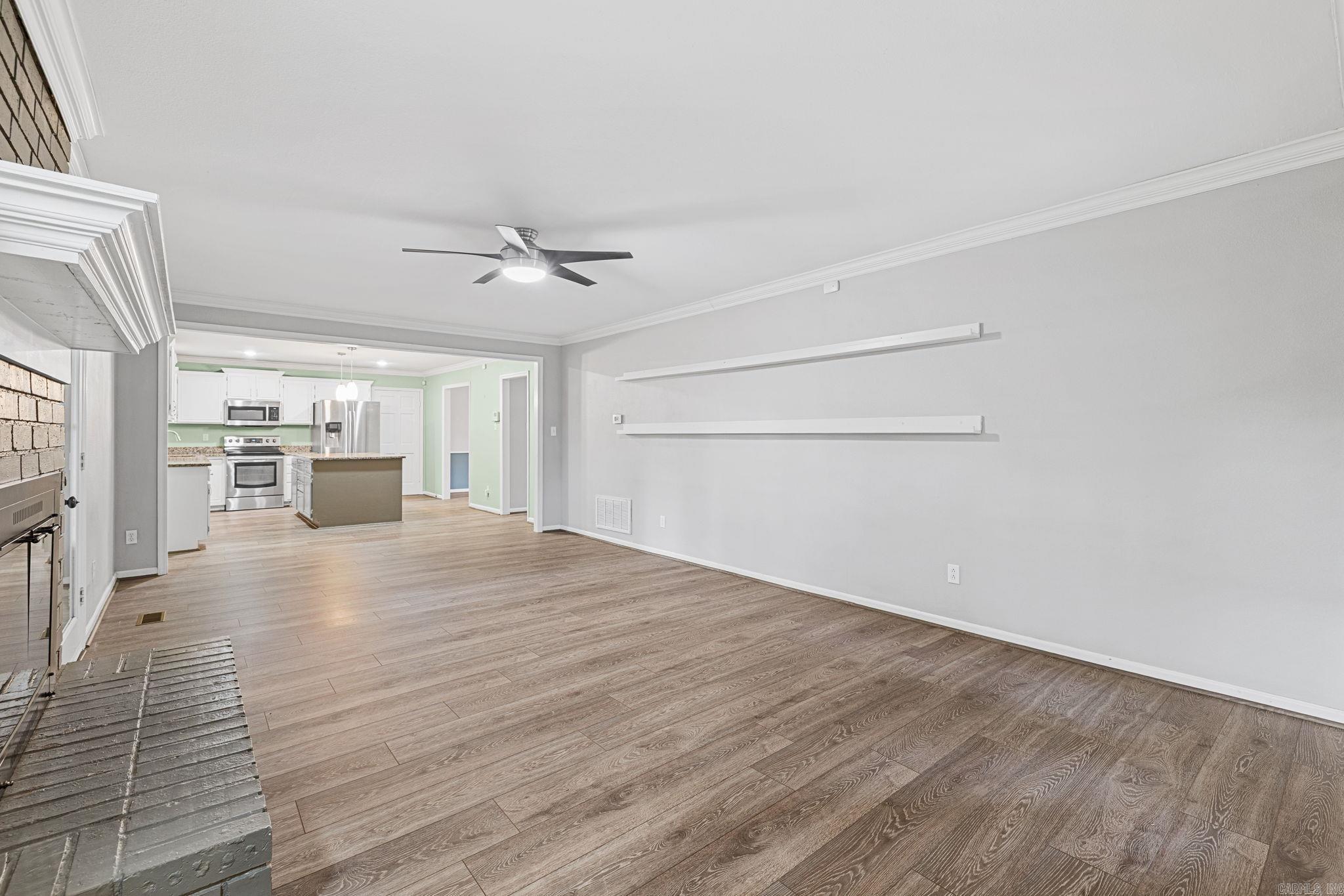INDIAN HILLS - Residential