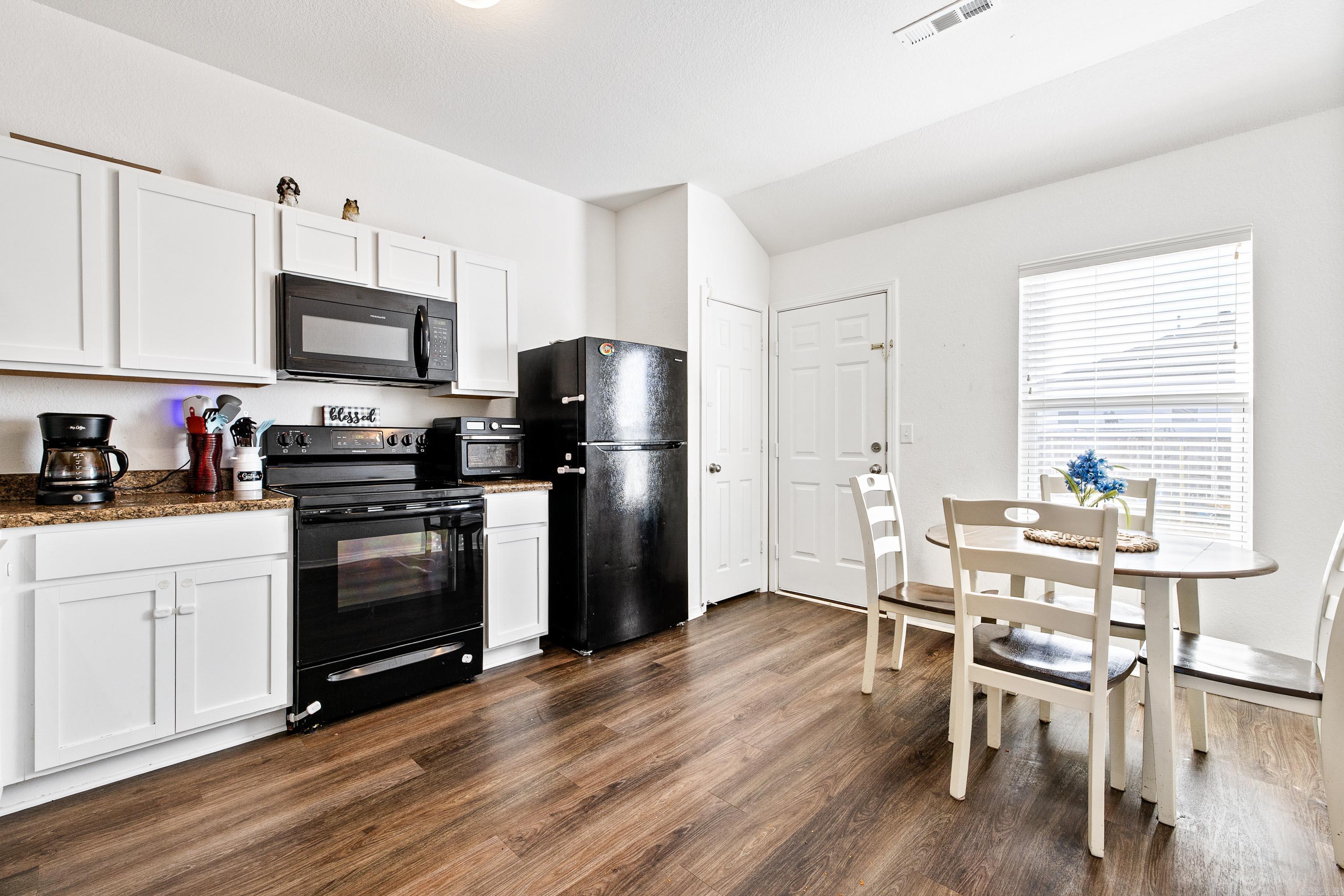 THE MEADOWS - Residential
