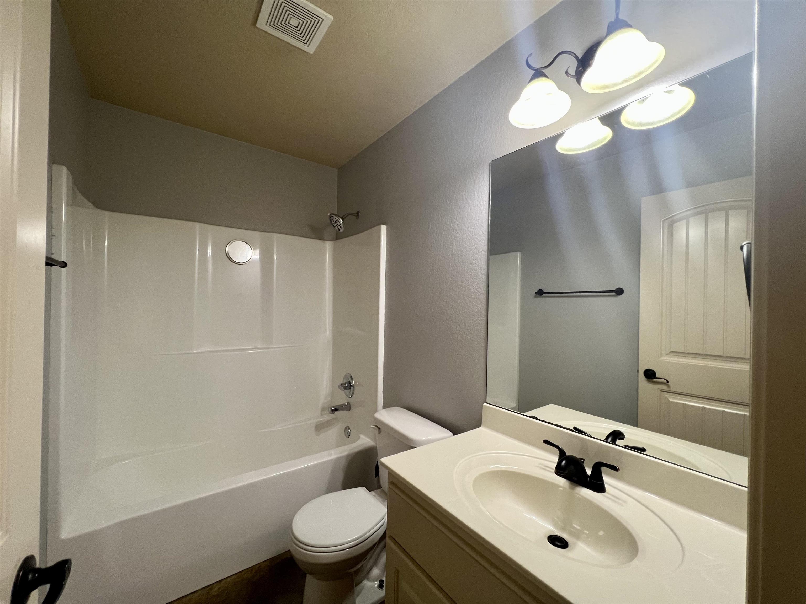 Jewels Estates - Residential Lease