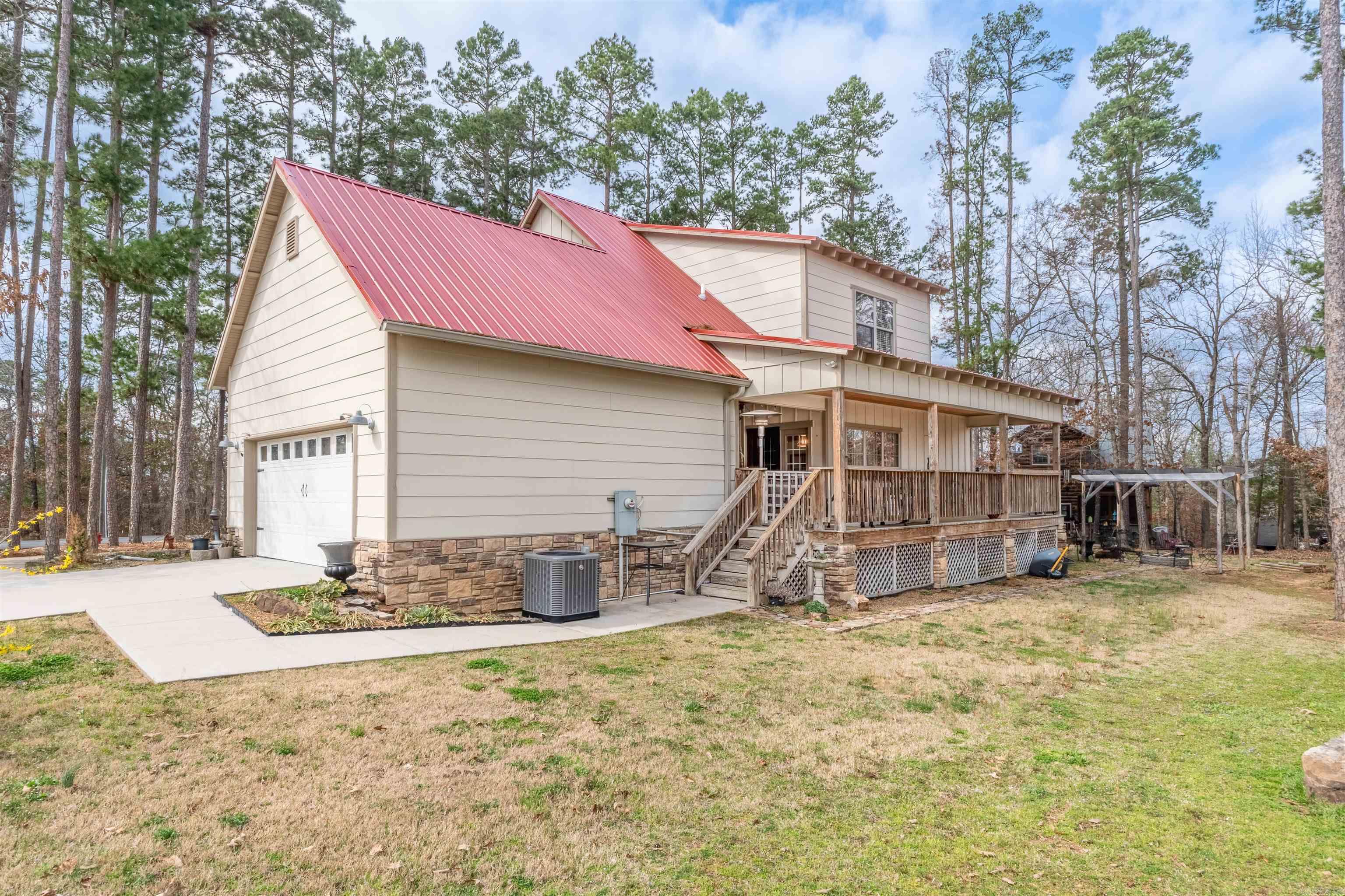 LITTLE RED RIVER ESTATES - Residential