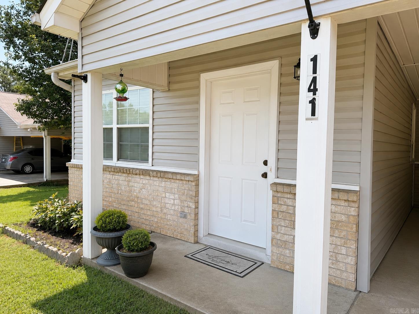 FROST HILL - Residential