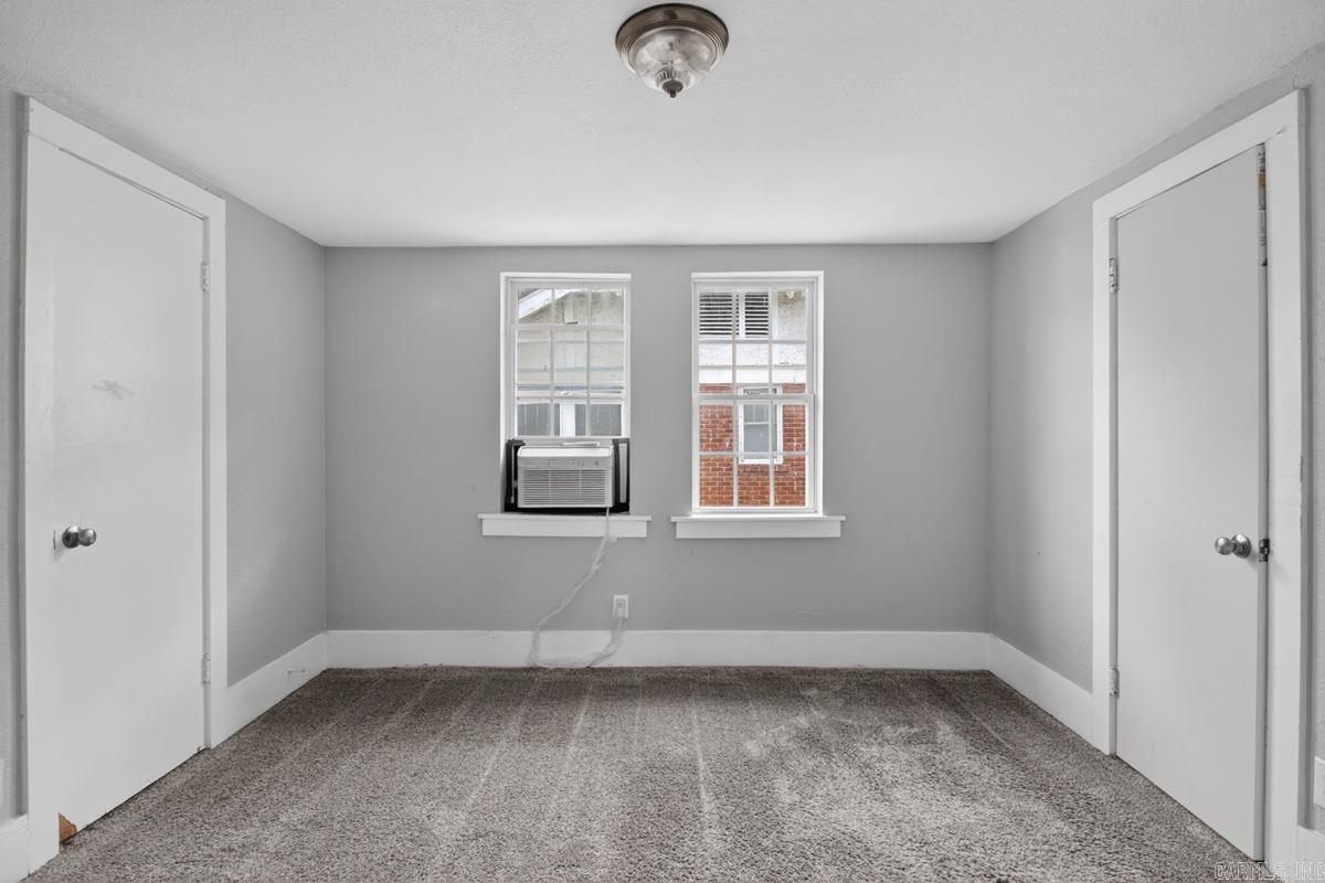 Weldon E Wrights - Residential