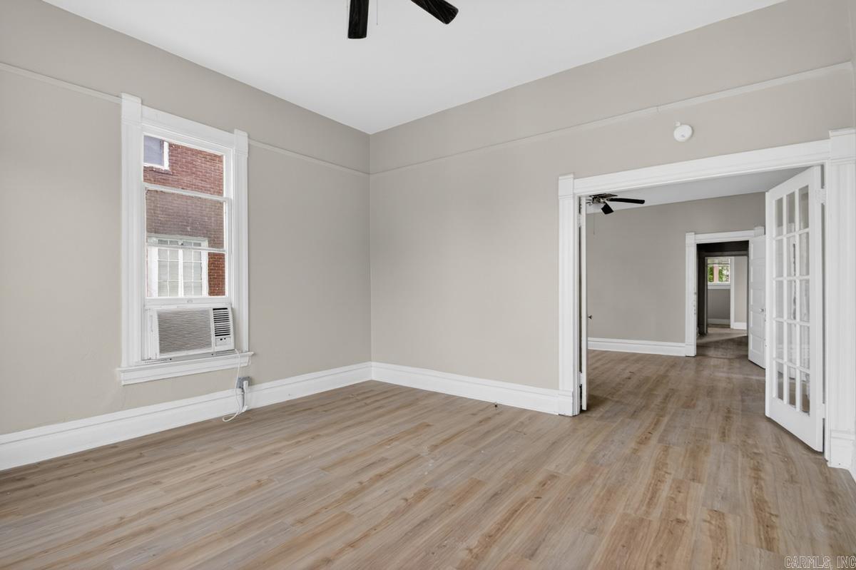 Weldon E Wrights - Residential