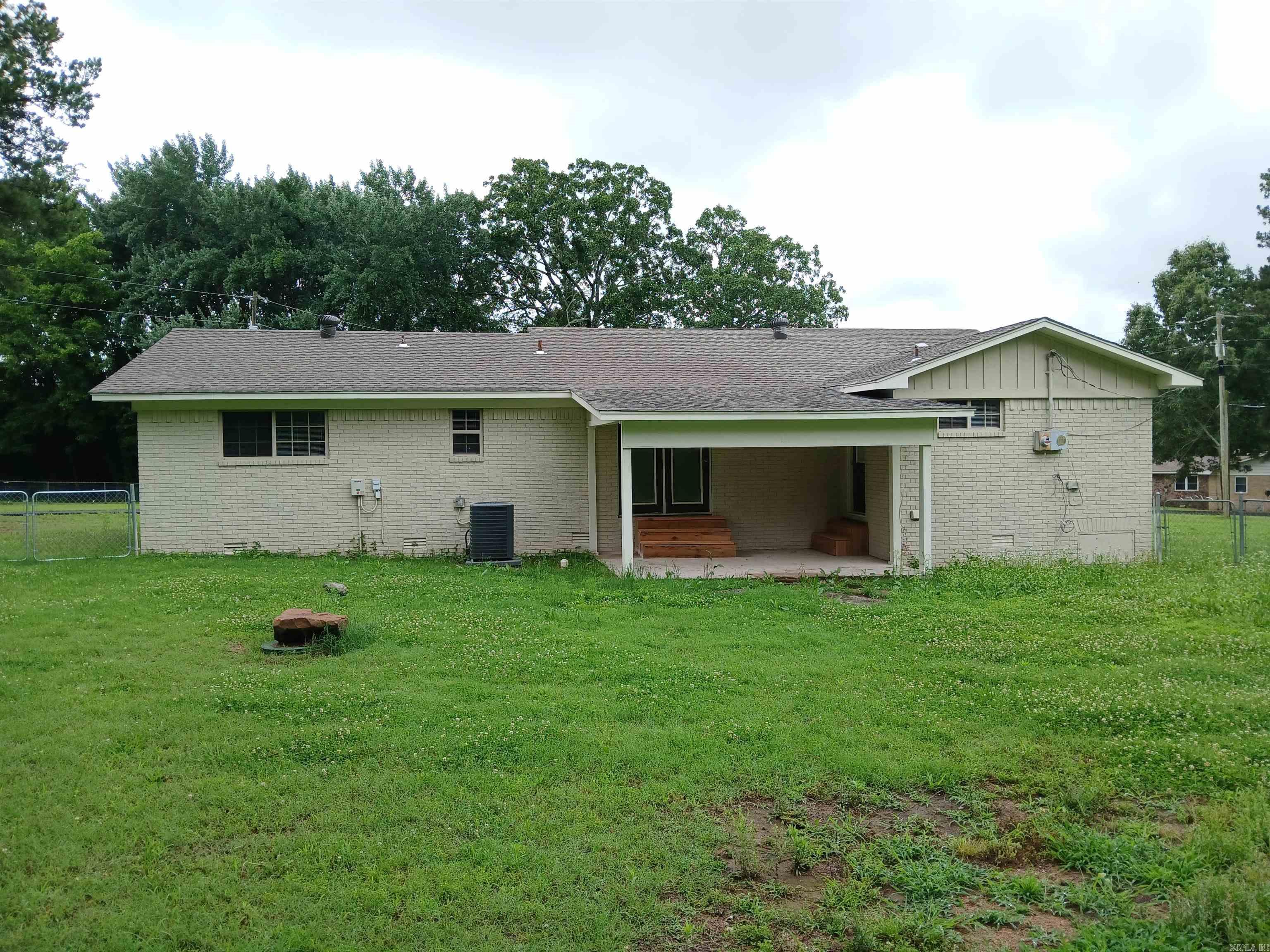 ROSE BUD OUTLOTS - Residential