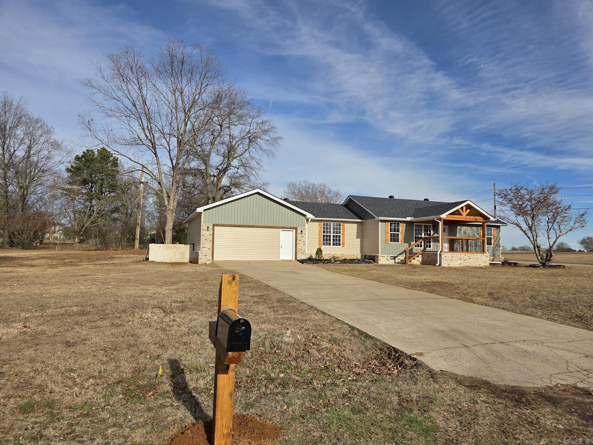 COUNTRY VALLEY ESTATES - Residential