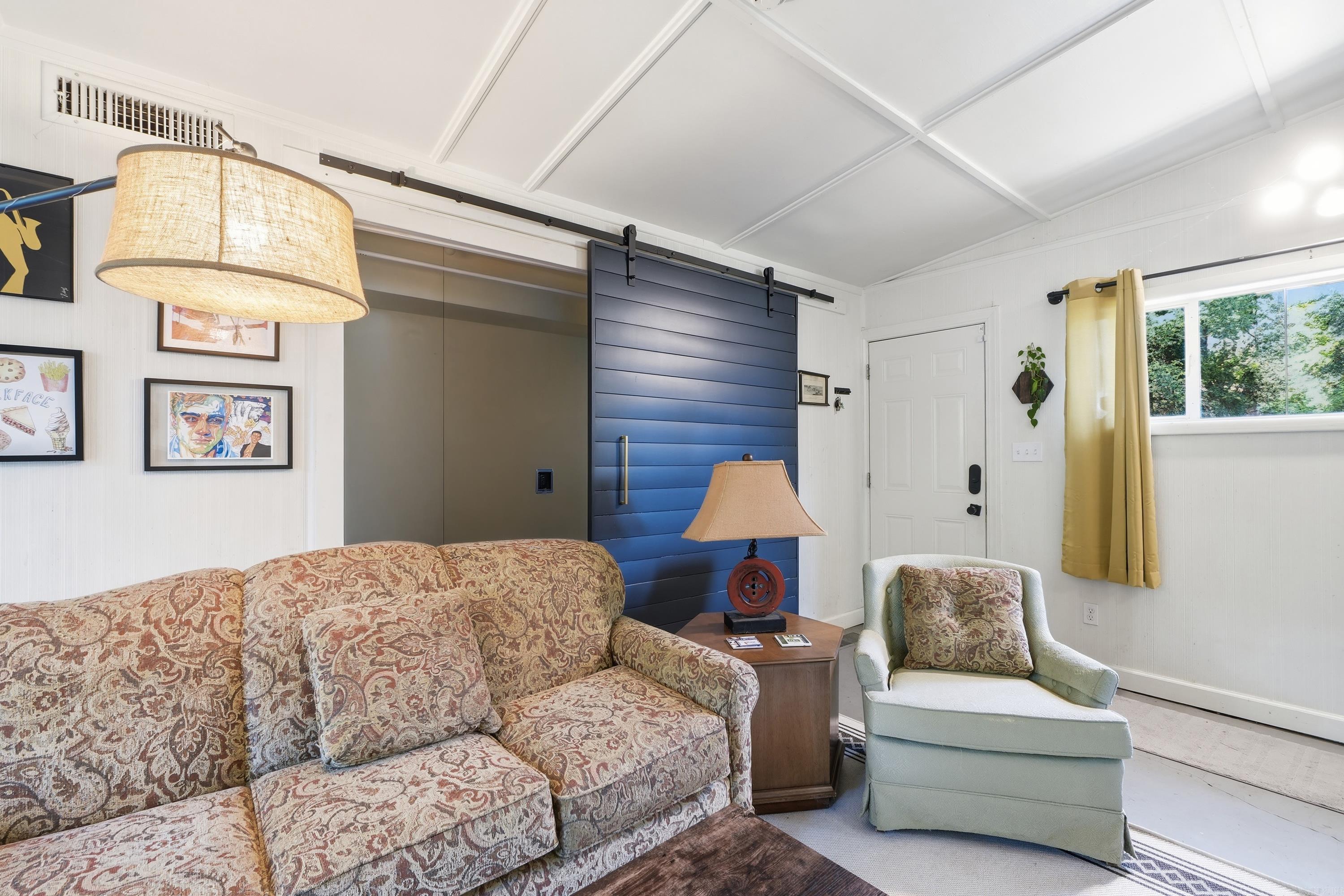 BROADMOOR ADDN - Residential