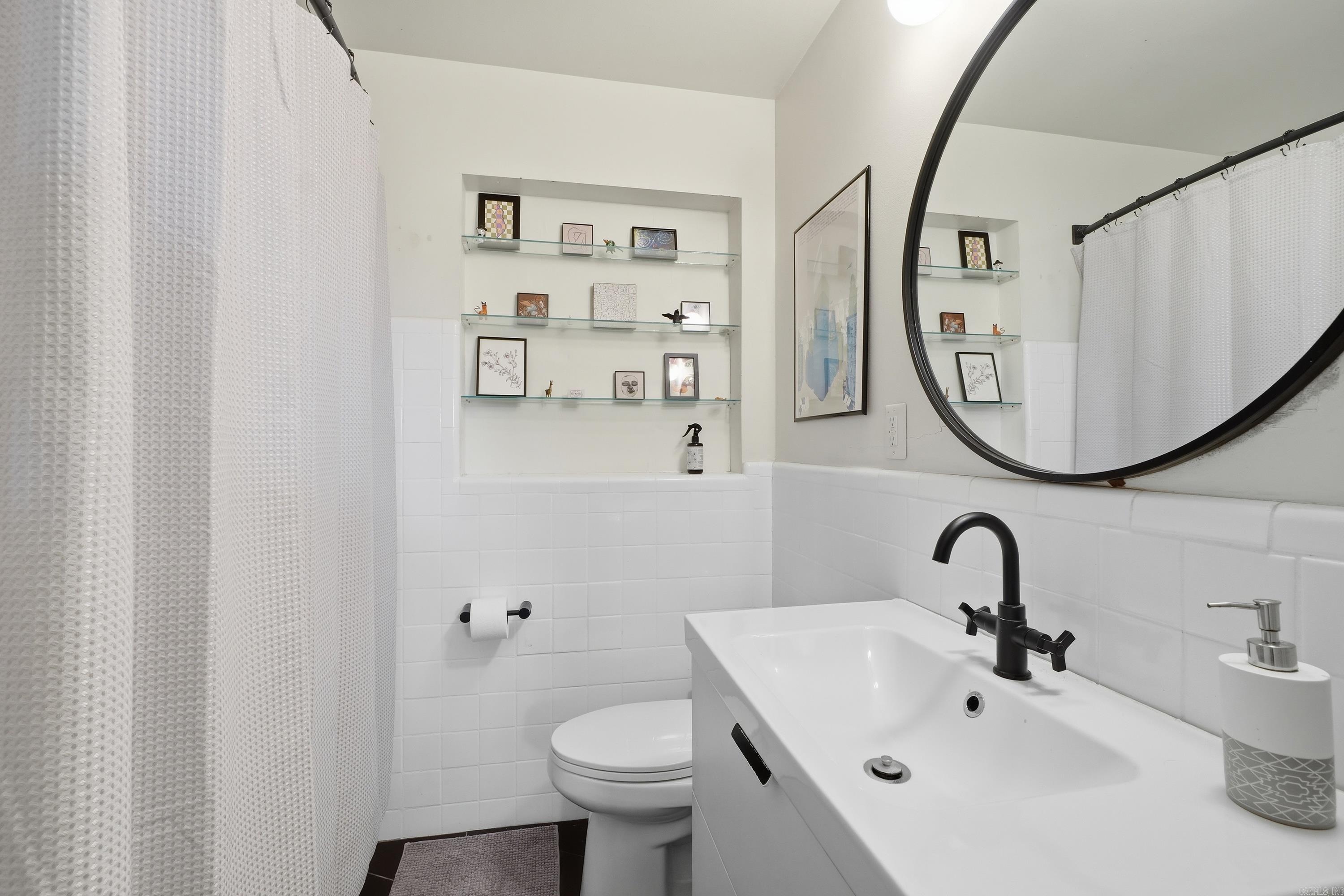 BROADMOOR ADDN - Residential