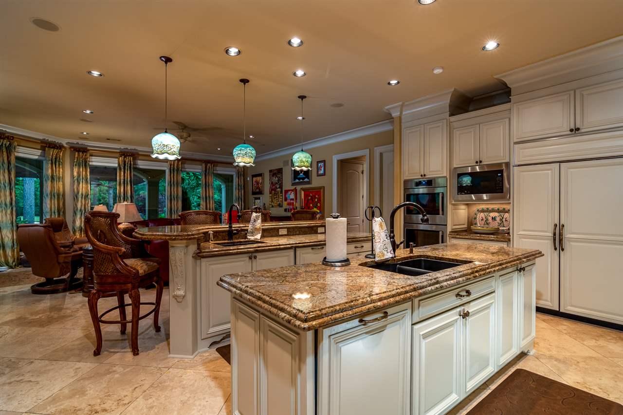 CHENAL VALLEY DEAUVILLE PLACE - Residential