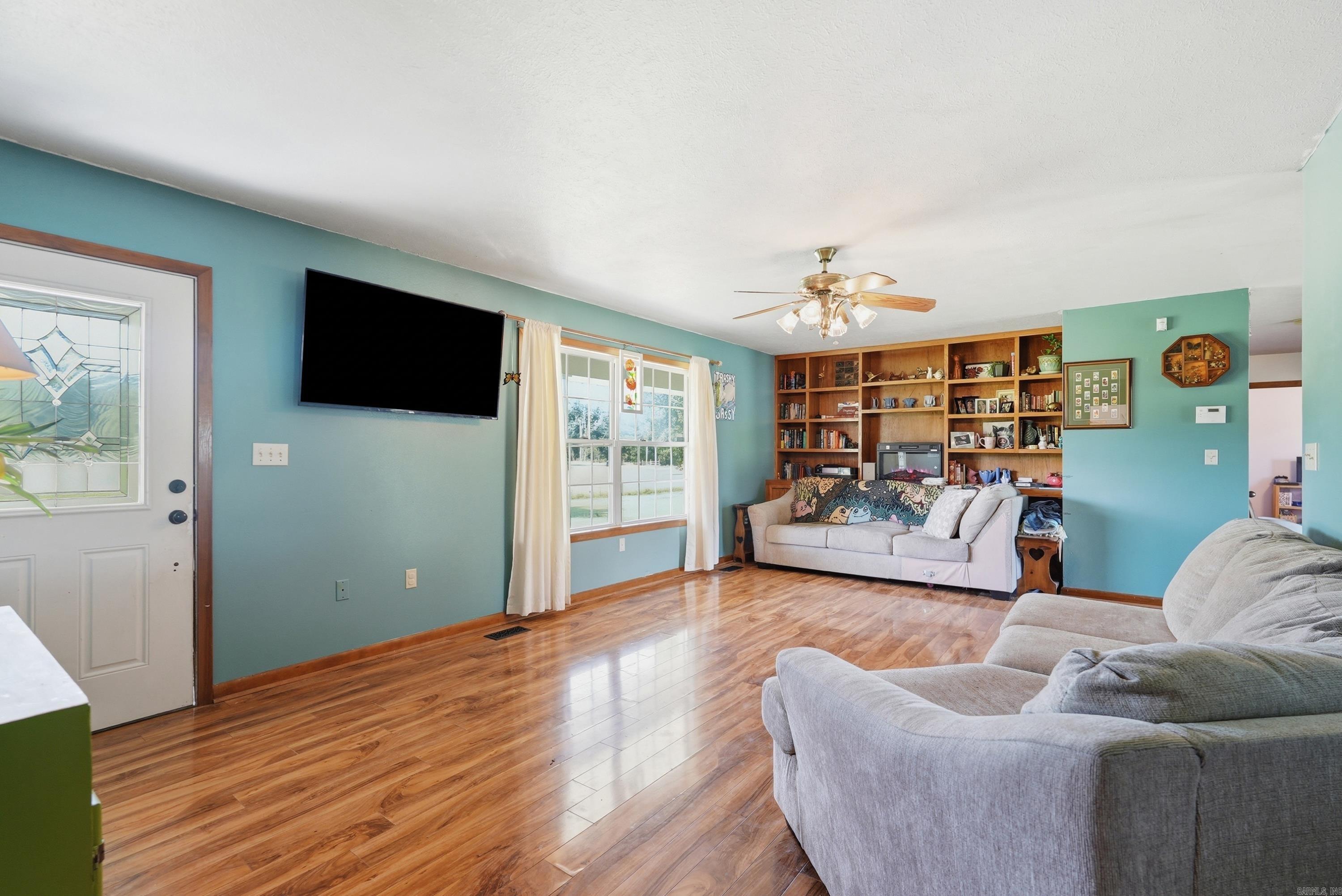 CRANFORD ACRES - Residential
