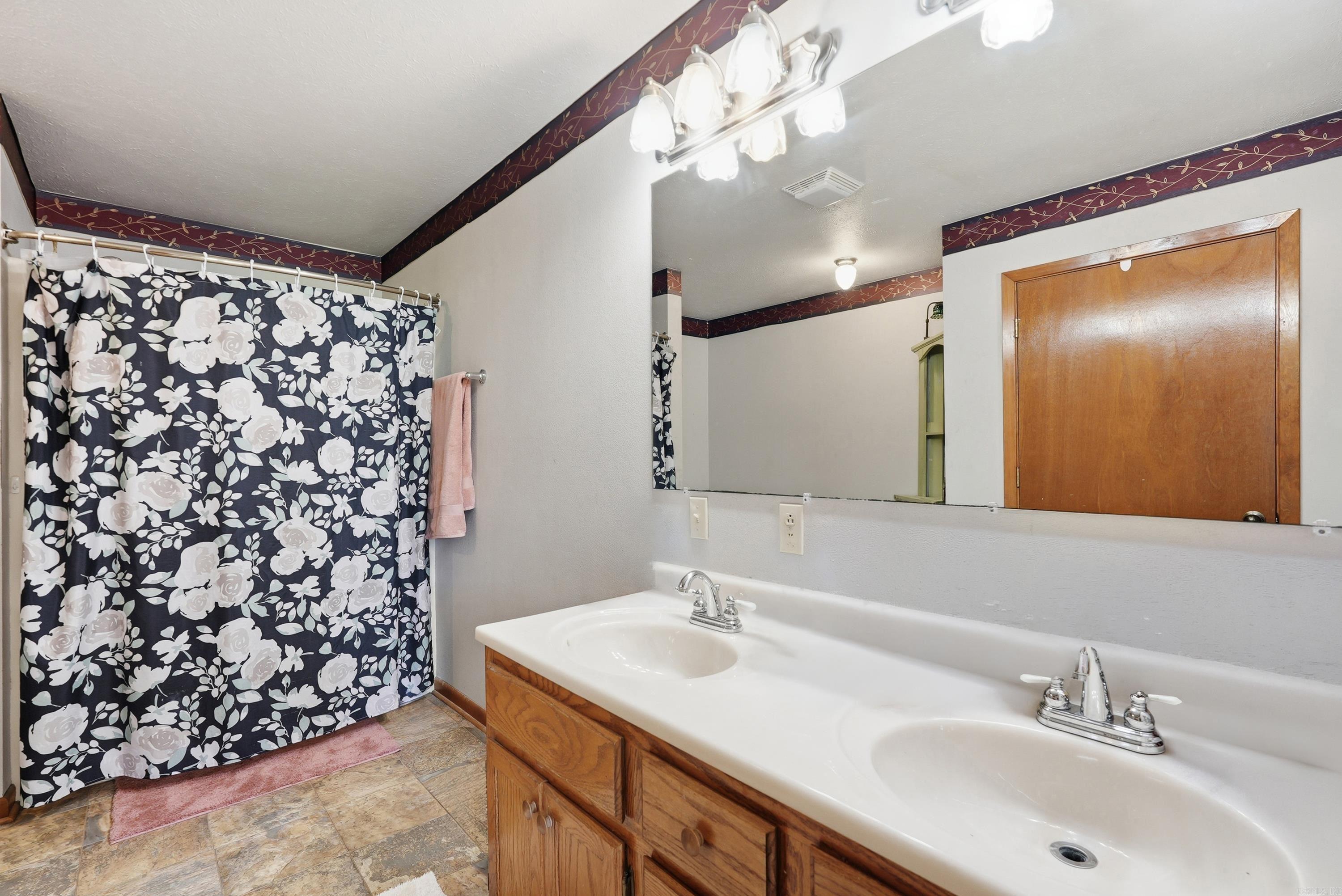 CRANFORD ACRES - Residential