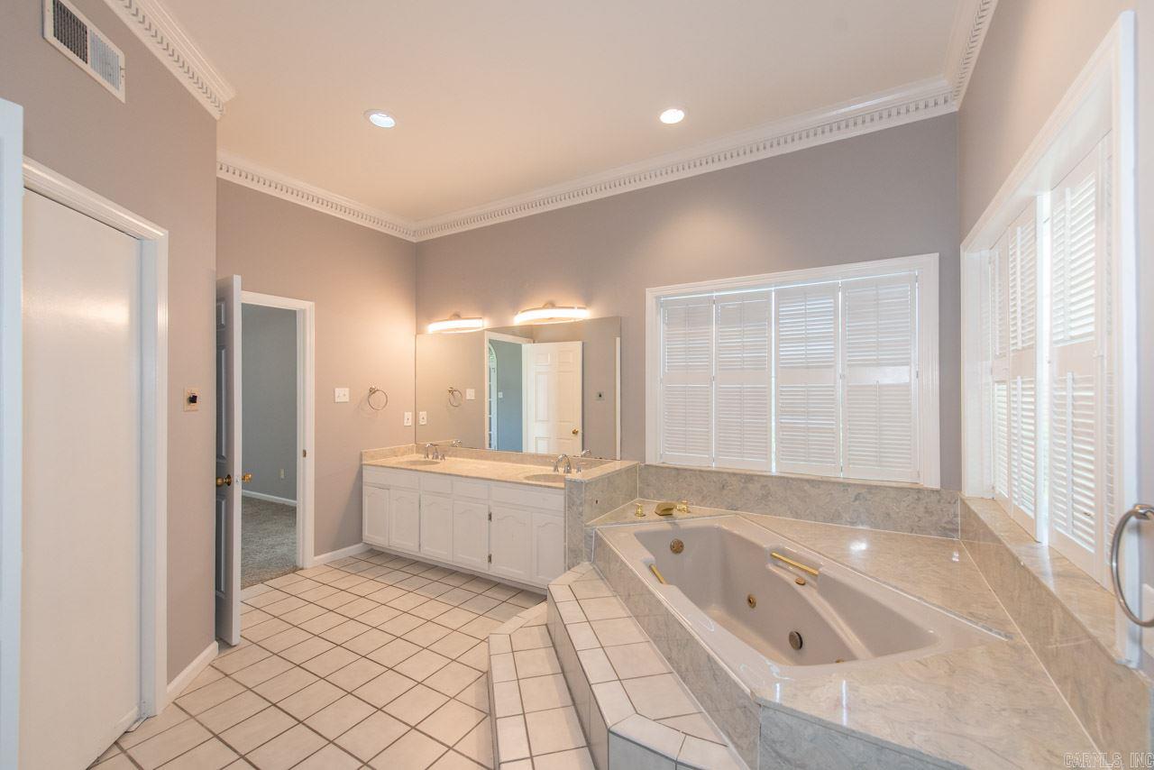 NORTH HILLS CLUB ADDITION - Residential