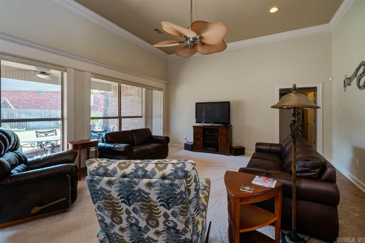 MAUMELLE VALLEY ESTATES - Residential