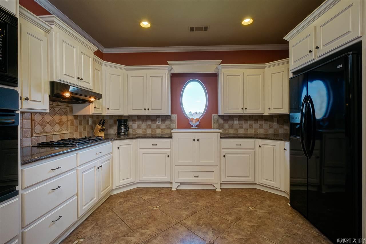 MAUMELLE VALLEY ESTATES - Residential